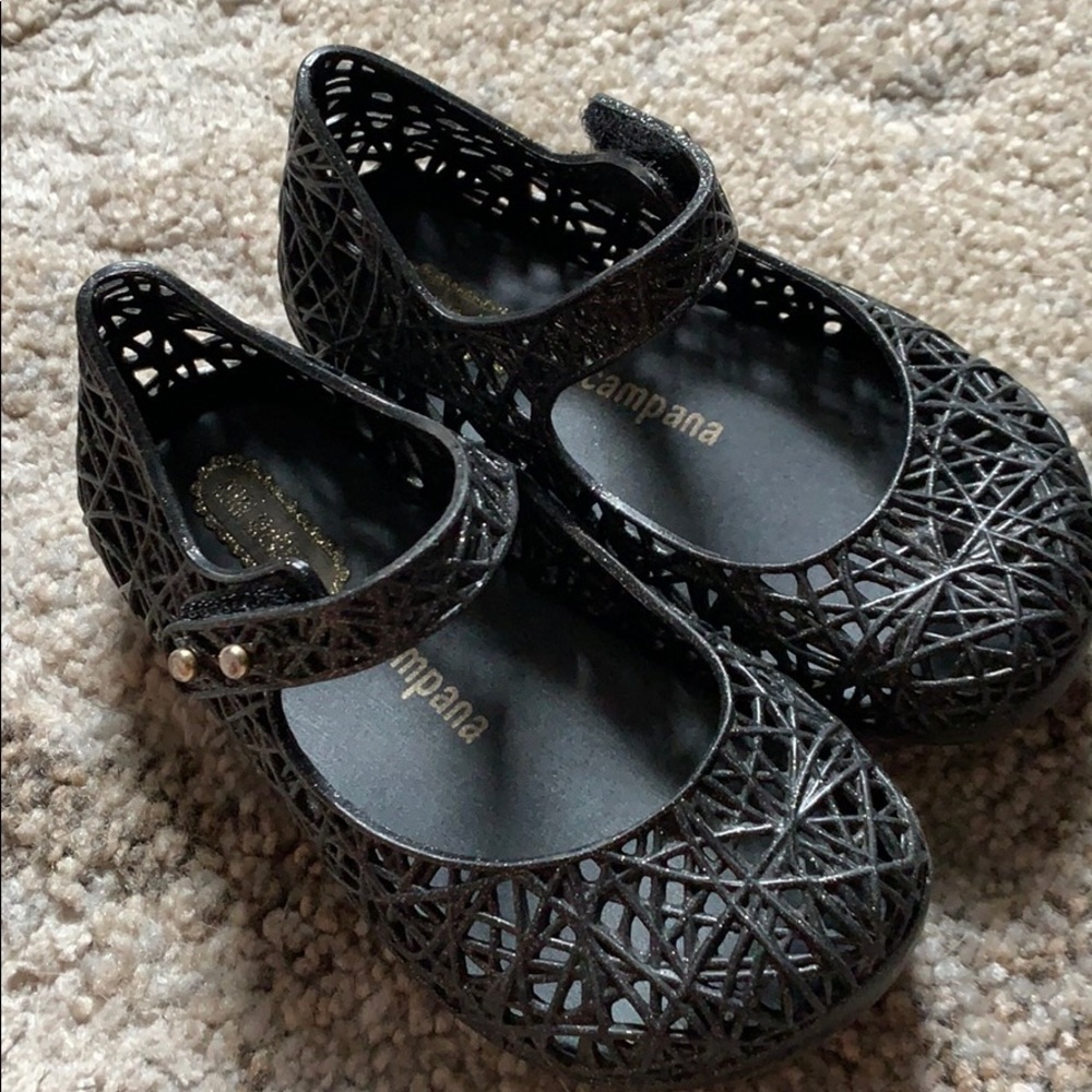 Mini Melissa Zig Zags - toddler size 7